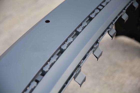 Volkswagen Passat 2016 2017 2018 Suku Cadang Mobil Bumper Belakang Kulit 56D 807 411