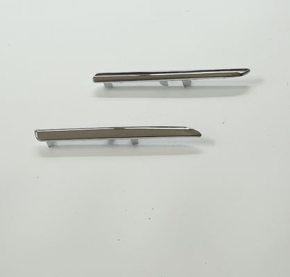 Strip Trim Bumper Depan Chrome VW Passat